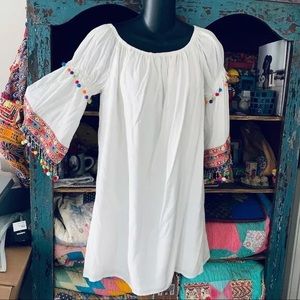 Stellah white boho off the shoulder Pom Pom dress SIZE XS Anthropologie